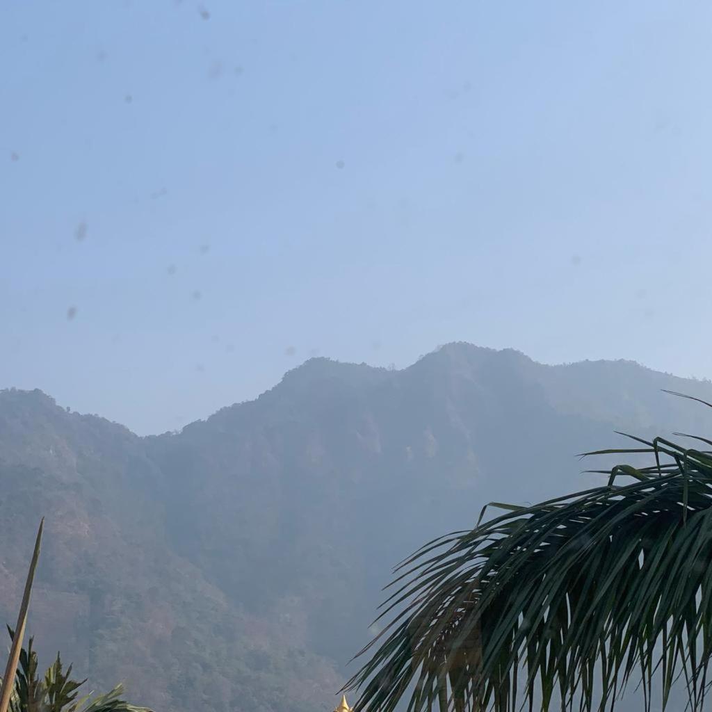 The Roxxy Royal Resort Rishīkesh Exterior foto