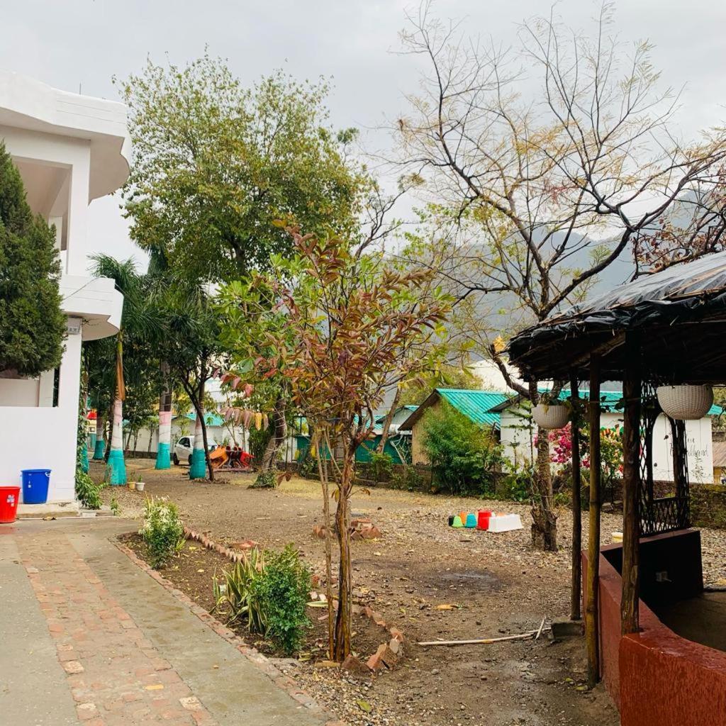 The Roxxy Royal Resort Rishīkesh Exterior foto